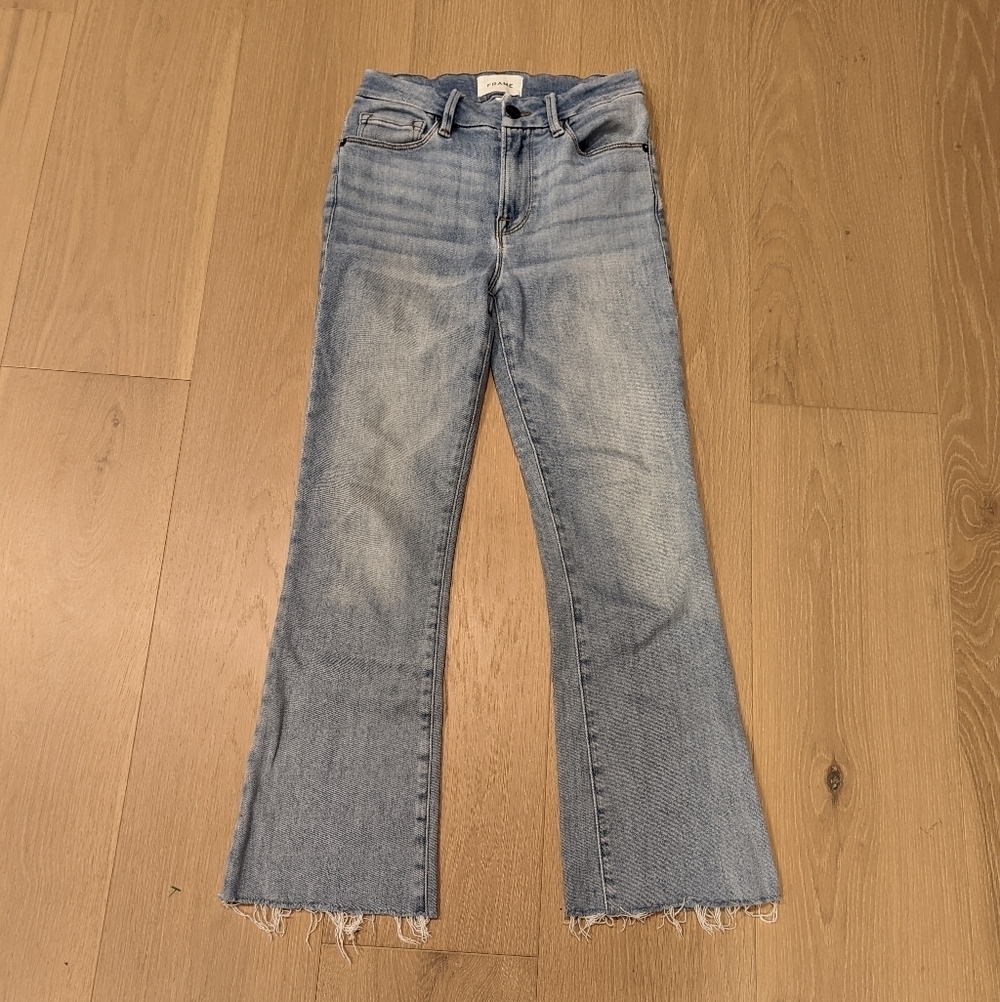 Women's Light Blue Frayed Hem Jeans - Le Crop Mini Boot